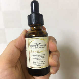 [스킨큐어] 산다화 비타민C 화이트닝 에센스 30ml — 3.5점을 준 리뷰어가 2020년 4월 올린 사용 사진