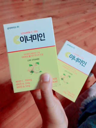 이너미인 VITAMIN-C 700 — 4점을 준 리뷰어가 2020년 9월 올린 사용 사진