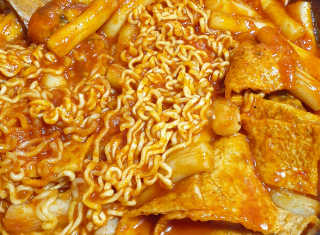 화곡미담 옛날 떡볶이 — 5점을 준 리뷰어가 2020년 4월 올린 사용 사진