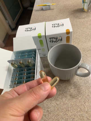 JW중외제약 마이코드 알티지 오메가3 1000 mg — 5점을 준 리뷰어가 2020년 8월 올린 사용 사진
