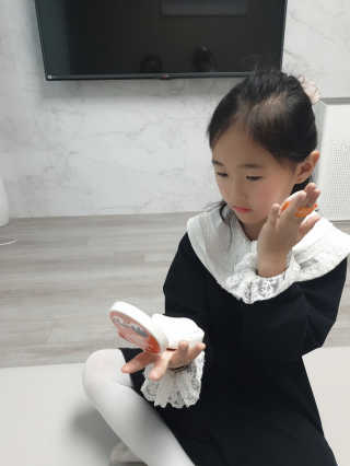[아토앤오투]신비아파트 에디션 유아용 선케어 3종 랜덤 — 4점을 준 리뷰어가 2020년 4월 올린 사용 사진