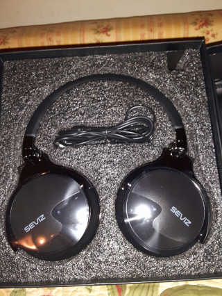 SEVIZ Bluetooth Headphones 10 3color — 5점을 준 리뷰어가 2020년 7월 올린 사용 사진