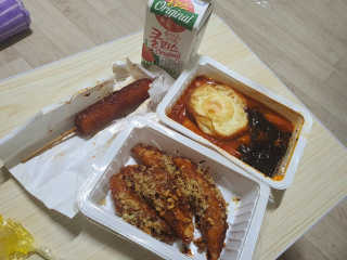 죠스떡볶이 [죠스푸드] 짜빠떡볶이+떡또그+범벅만두 신메뉴 3종 — 2.5점을 준 리뷰어가 2020년 5월 올린 사용 사진