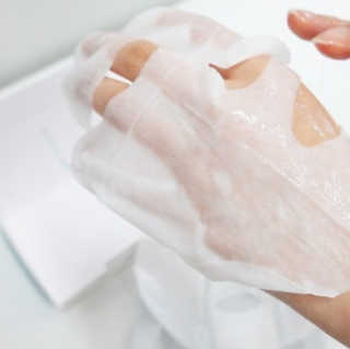 바이오믹 BIOMEEK SENSIMETIC SOOTHING MASK.S — 4점을 준 리뷰어가 2020년 7월 올린 사용 사진