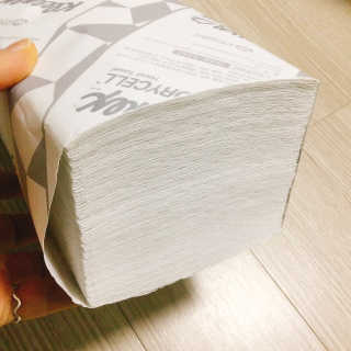 크리넥스 드라이셀 딱한장 핸드타올 — 4.5점을 준 리뷰어가 2020년 11월 올린 사용 사진