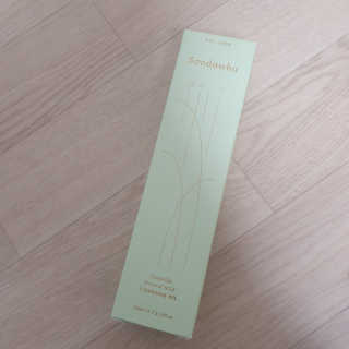 스킨큐어 산다화 순한 클렌징 동백 오일 200ml — 5점을 준 리뷰어가 2020년 4월 올린 사용 사진
