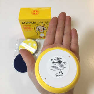 아토팜 톡톡 페이셜 선팩트 SPF43 PA+++ — 5점을 준 리뷰어가 2020년 5월 올린 사용 사진