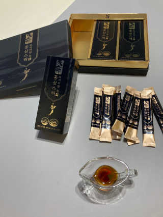 헬스업_천명진프리미엄홍삼스틱_10ml x 30포 — 5점을 준 리뷰어가 2020년 7월 올린 사용 사진