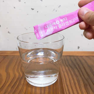 서울약사신협_내몸애뷰티저분자콜라겐_2.5g 50포 — 5점을 준 리뷰어가 2020년 5월 올린 사용 사진