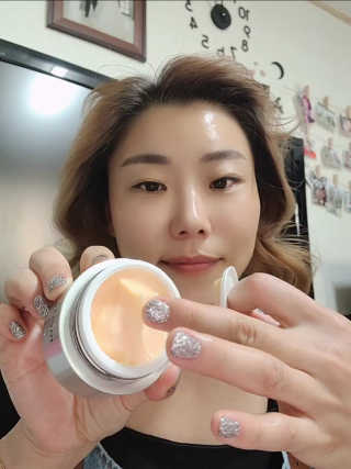 메디페르 [ 1+1 ] 루테인앰플세트 1개 + 루테인크림 50ml 1개 — 5점을 준 리뷰어가 2020년 9월 올린 사용 사진