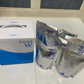 [설랩] 클렌징워터 세안수 500ml x 6팩 — 3점을 준 리뷰어가 2020년 8월 올린 사용 사진