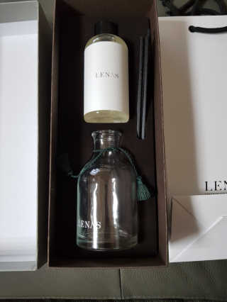레나스 프리미엄 아로마 디퓨저 200ml  [1SET] — 5점을 준 리뷰어가 2020년 7월 올린 사용 사진