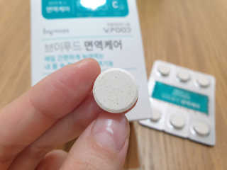 한국야쿠르트 브이푸드 면역케어 — 5점을 준 리뷰어가 2020년 11월 올린 사용 사진