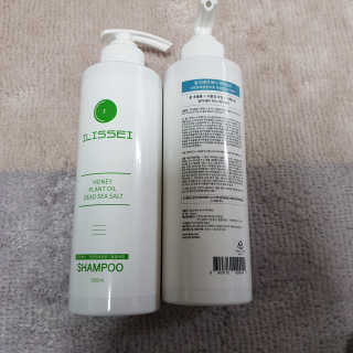 일리세이 허니 샴푸 500ml + 허니 바디워시 500ml 세트 — 3.5점을 준 리뷰어가 2020년 4월 올린 사용 사진