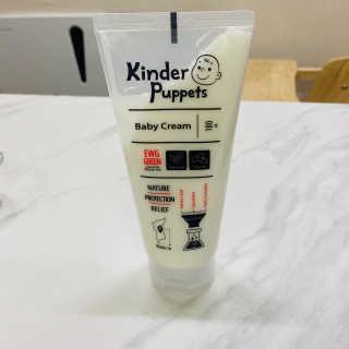 킨더퍼페츠 베이비크림 180ml — 5점을 준 리뷰어가 2020년 9월 올린 사용 사진