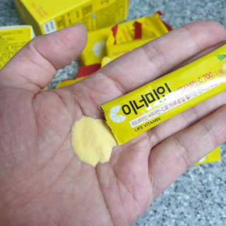 이너미인 VITAMIN-C 700 — 5점을 준 리뷰어가 2020년 8월 올린 사용 사진