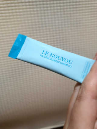 LE NOUVOU 내추럴파우더샴푸 스틱 1box — 5점을 준 리뷰어가 2020년 4월 올린 사용 사진