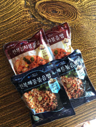 바다는다웰빙이다 전복해물볶음밥/전복김치볶음밥 250g-4봉지 — 5점을 준 리뷰어가 2020년 10월 올린 사용 사진