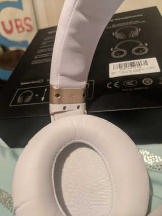 SEVIZ Bluetooth Headphones 10 3color — 5점을 준 리뷰어가 2020년 4월 올린 사용 사진
