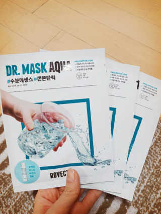 로벡틴 닥터 마스크 아쿠아 — 5점을 준 리뷰어가 2020년 4월 올린 사용 사진