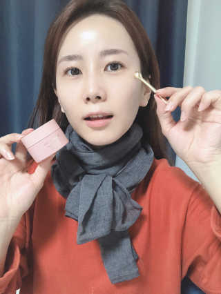 Tween.Ty Skin 트웬티스킨 리페어 아이크림 프리미엄 라인 — 4.5점을 준 리뷰어가 2020년 11월 올린 사용 사진