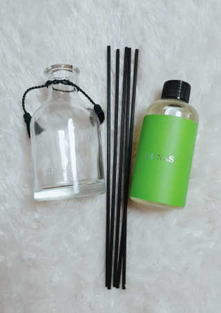레나스 프리미엄 아로마 디퓨저 200ml  [1SET] — 5점을 준 리뷰어가 2020년 11월 올린 사용 사진