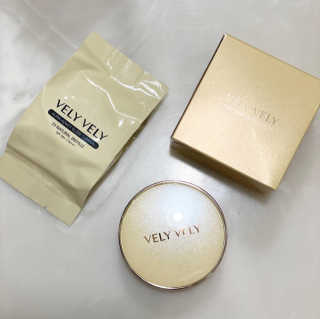 VELY VELY 아우라 허니 글로우 쿠션 — 5점을 준 리뷰어가 2020년 4월 올린 사용 사진