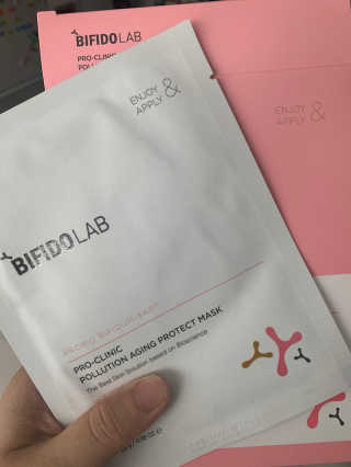 비피도랩 프로클리닉 폴루션에이징 프로텍트 마스크 — 4점을 준 리뷰어가 2020년 8월 올린 사용 사진