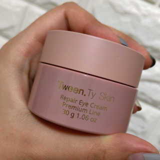 Tween.Ty Skin 트웬티스킨 리페어 아이크림 프리미엄 라인 — 5점을 준 리뷰어가 2020년 10월 올린 사용 사진