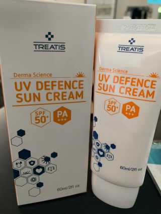 트리티스 US [TREATIS] UV Defence Sun Cream PA+++ / SPF50+ — 4점을 준 리뷰어가 2020년 11월 올린 사용 사진