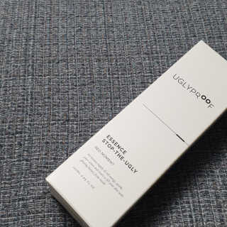 어글리프루프 에센스 스탑디어글리 레드모먼트 에센스 120ml — 5점을 준 리뷰어가 2020년 8월 올린 사용 사진
