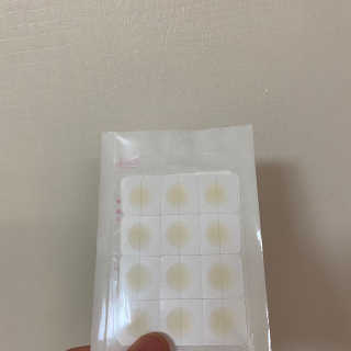 엘라밴드 하이드로 도트 스팟패치 12mm, 10mm — 5점을 준 리뷰어가 2020년 8월 올린 사용 사진