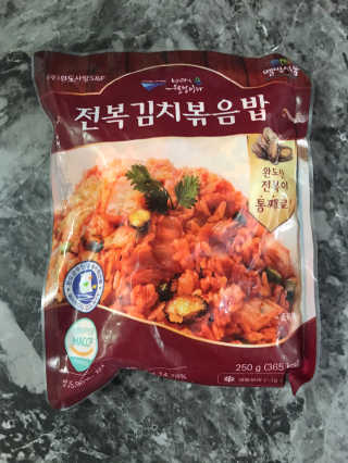 바다는다웰빙이다 전복해물볶음밥/전복김치볶음밥 250g-4봉지 — 5점을 준 리뷰어가 2020년 8월 올린 사용 사진