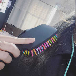 아이캔디 레인보우 볼륨S 패들 브러쉬 — 5점을 준 리뷰어가 2020년 10월 올린 사용 사진