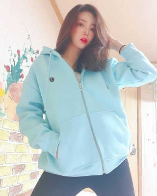 브랜디드라이프스타일코리아 행텐 헤리티지 후드집업 — 5점을 준 리뷰어가 2020년 11월 올린 사용 사진