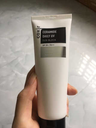 [Coxir] Ceramide Daily UV Sun Block — 4.5점을 준 리뷰어가 2022년 7월 올린 사용 사진