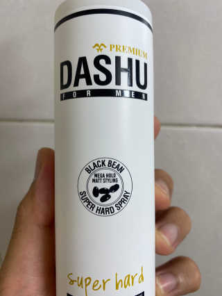 다슈코리아 다슈 포 맨 프리미엄 메가 홀드 슈퍼 스프레이 250ml — 5점을 준 리뷰어가 2020년 6월 올린 사용 사진