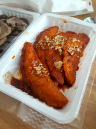 죠스떡볶이 [죠스푸드] 짜빠떡볶이+떡또그+범벅만두 신메뉴 3종 — 5점을 준 리뷰어가 2020년 4월 올린 사용 사진