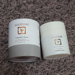 GoodDay Skincare GoodDay 강황크림 50g — 5점을 준 리뷰어가 2020년 6월 올린 사용 사진