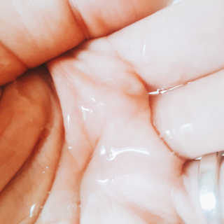 프로방스 화이트머스크 퍼퓸 샴푸 1000ml 업그레이드 — 5점을 준 리뷰어가 2020년 8월 올린 사용 사진