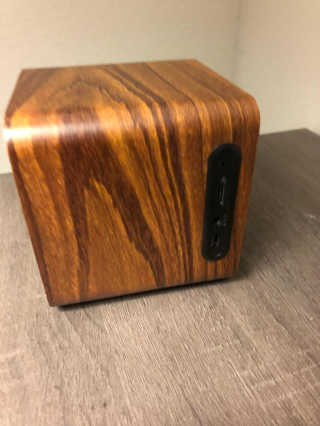 SEVIZ MINI10W 레트로 블루투스 스피커 — 5점을 준 리뷰어가 2020년 7월 올린 사용 사진