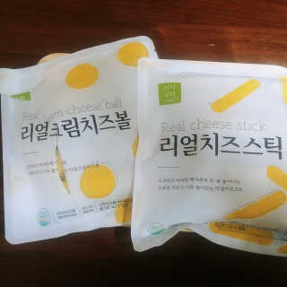가치식탁 리얼치즈스틱, 리얼크림치즈볼 — 5점을 준 리뷰어가 2020년 11월 올린 사용 사진