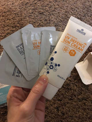 트리티스 US [TREATIS] UV Defence Sun Cream PA+++ / SPF50+ — 5점을 준 리뷰어가 2020년 10월 올린 사용 사진