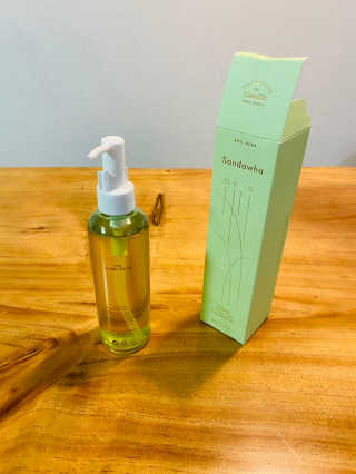 스킨큐어 산다화 순한 클렌징 동백 오일 200ml — 5점을 준 리뷰어가 2020년 5월 올린 사용 사진