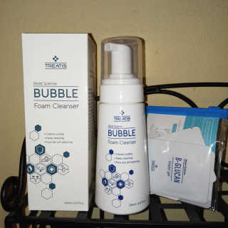 트리티스 [TREATIS] Bubble Foam Cleanser 200ml — 5점을 준 리뷰어가 2020년 10월 올린 사용 사진