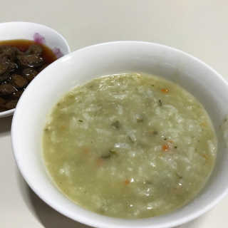 바다는다웰빙이다 완도사랑 전복죽 250g - 2팩 + 전복장조림 2팩 — 5점을 준 리뷰어가 2020년 9월 올린 사용 사진