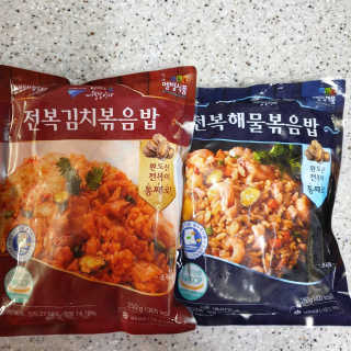 바다는다웰빙이다 전복해물볶음밥/전복김치볶음밥 250g-4봉지 — 5점을 준 리뷰어가 2020년 9월 올린 사용 사진