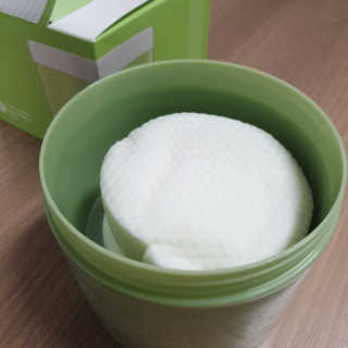 [후르디아] 약산성  모공 필링 패드(70매) — 5점을 준 리뷰어가 2020년 8월 올린 사용 사진