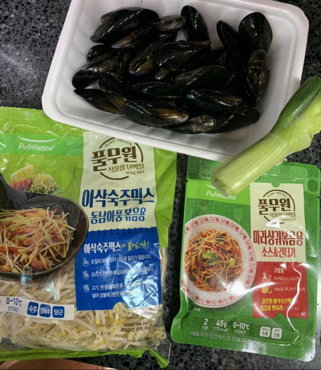 [풀무원] 볶음요리 쉽게, 아삭숙주믹스와 나물요리소스 리뷰 사진