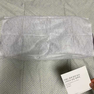 휴고링 언제 어디서나 깨끗한 베개-잘때한장 위생 베개시트 5매 — 4점을 준 리뷰어가 2020년 9월 올린 사용 사진